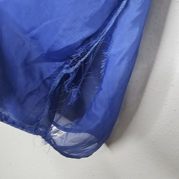 Hive & Honey Blue Mini Dress Adjustable Strap Embroidered Floral Size M Medium - Picture 10 of 12